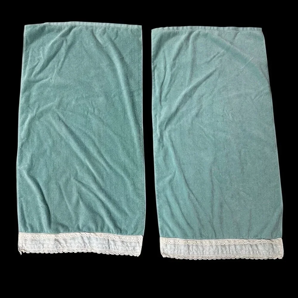 Vintage Green Bath Towels Lace Trim 1990s Cottagecore Retro Bathroom Linens